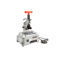 RIDGID elektrický řezák na trubky PC 116, do 116 mm (4 1/2") + 2x řezné kolečko RIDGID elektrický řezák na trubky PC 116, do 116 mm (4 1/2") + 2x řezné kolečko